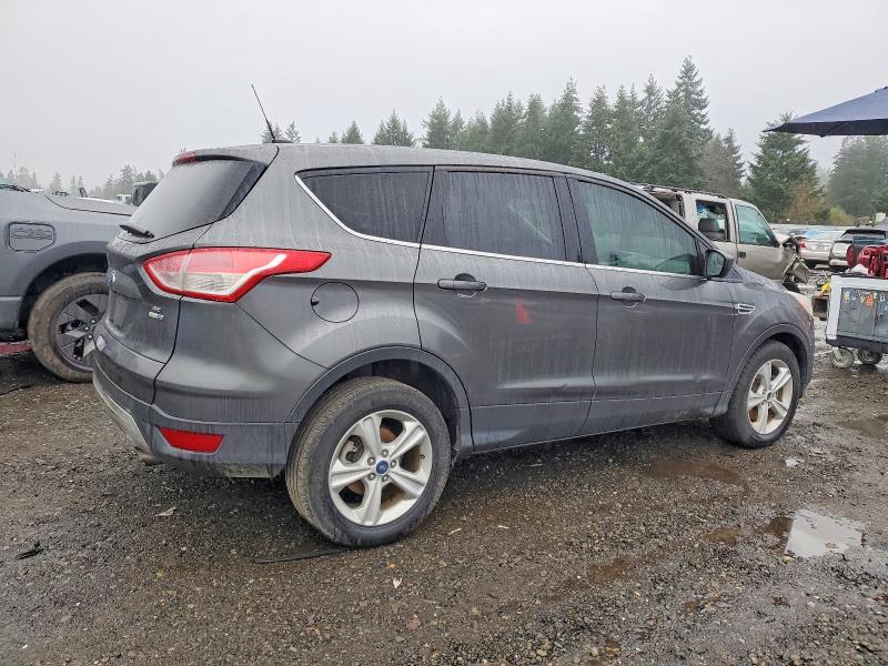 Photo 3 from auction – 2015 FORD ESCAPE SE with VIN 1FMCU9G91FUA17963