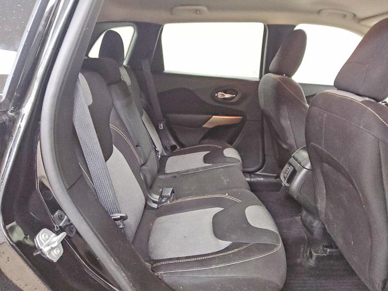 Photo 11 from auction – 2017 JEEP CHEROKEE S with VIN 1C4PJMAB4HW584964