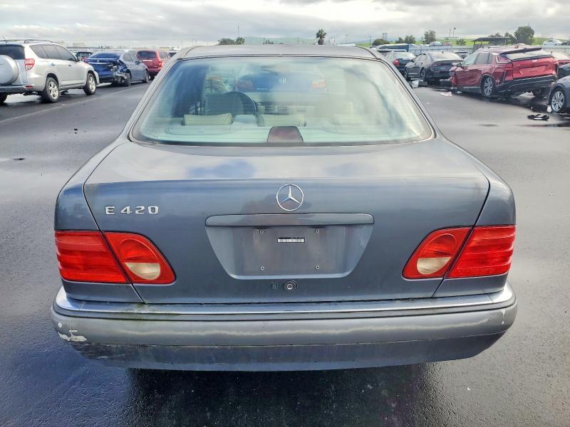 Photo 6 from auction – 1997 MERCEDES-BENZ E 420 with VIN WDBJF72F4VA427601