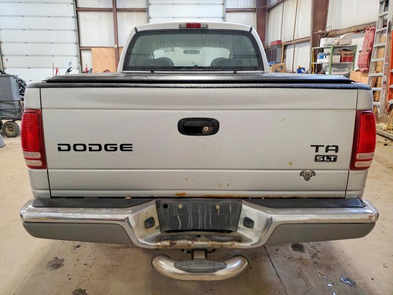 Photo 6 from auction – 2004 DODGE DAKOTA with VIN 1D7HG48N84S666917