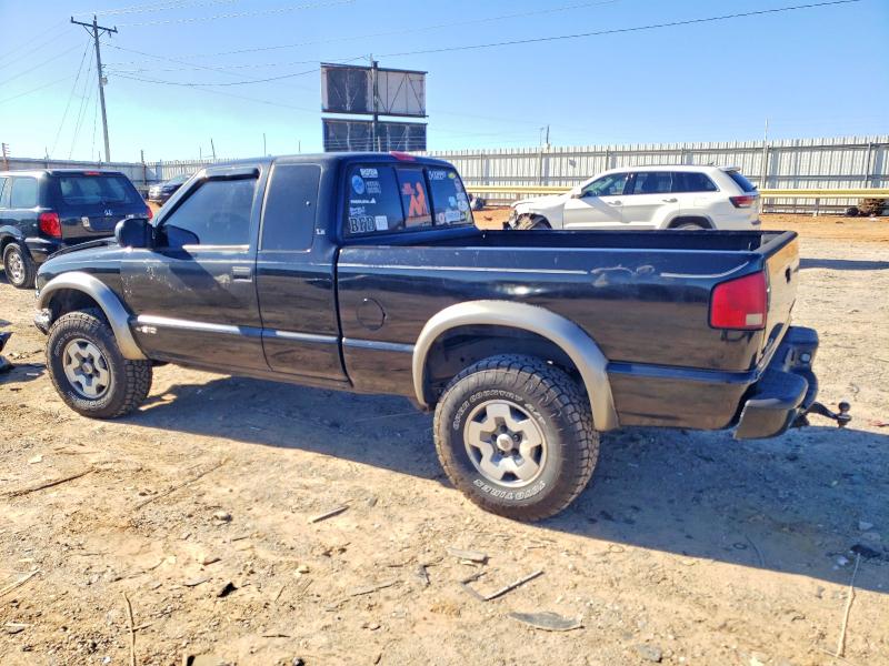 Photo 2 from auction – 2000 CHEVROLET S10 with VIN 1GCCT19W0Y8300071