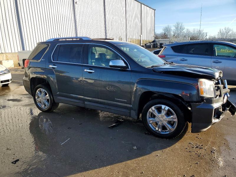 Photo 4 from auction – 2017 GMC TERRAIN with VIN 2GKFLPE32H6286924