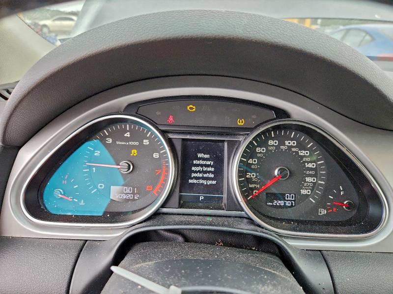 Photo 9 from auction – 2013 AUDI Q7 PRESTIG with VIN WA1DGAFE4DD015227