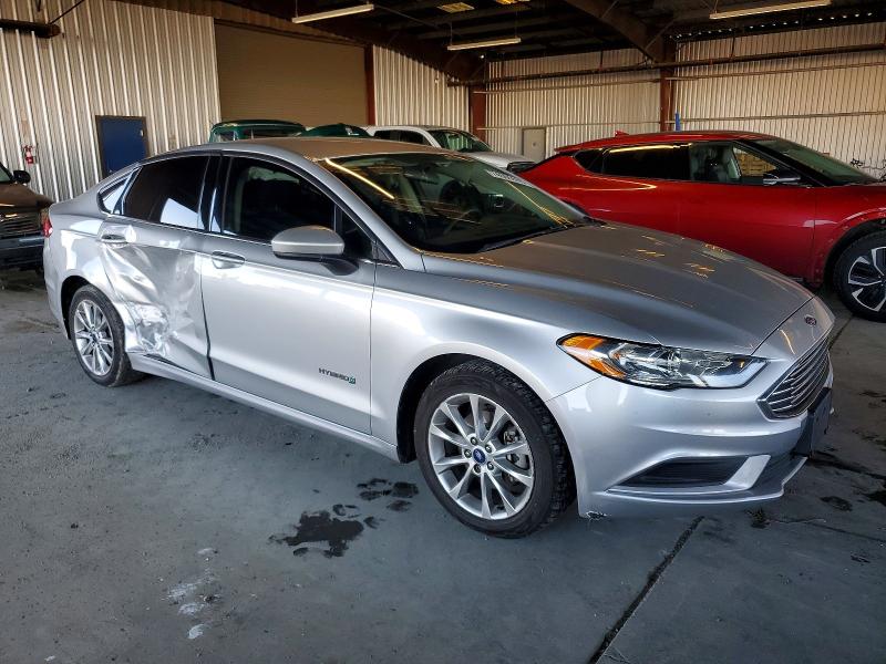Photo 4 from auction – 2017 FORD FUSION with VIN 3FA6P0LUXHR188046