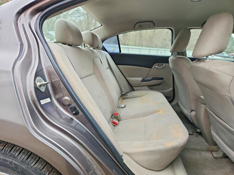 Photo 10 from auction – 2012 HONDA CIVIC LX with VIN 2HGFB2F59CH587738