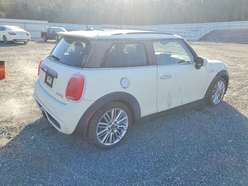 Photo 3 from auction – 2015 MINI COOPER S with VIN WMWXP7C53F2A41827