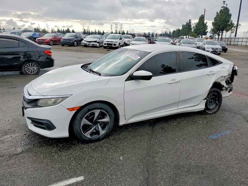 Photo 1 from auction – 2017 HONDA CIVIC LX with VIN 2HGFC2F5XHH536754