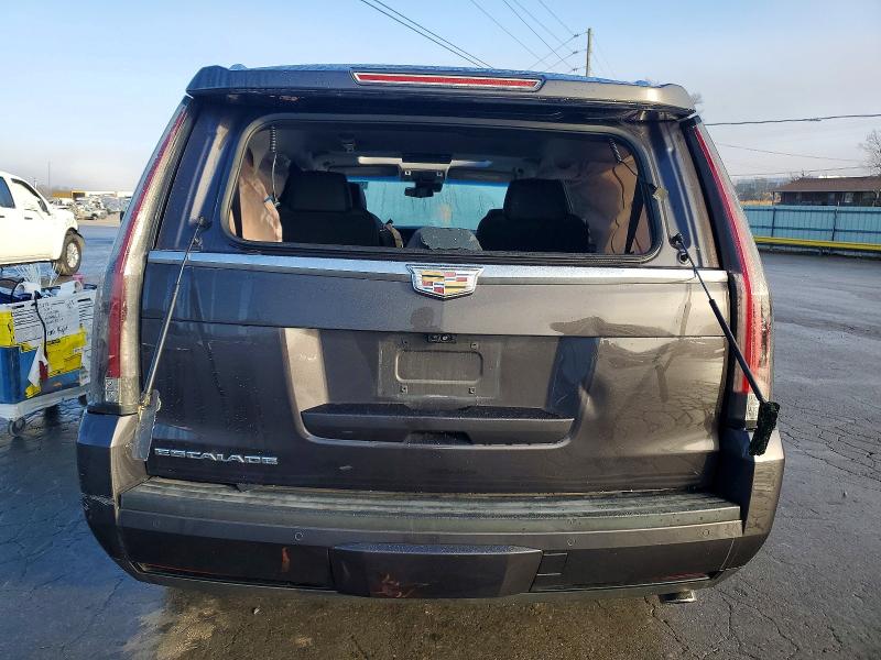 Photo 6 from auction – 2018 CADILLAC ESCALADE L with VIN 1GYS4BKJ3JR246790