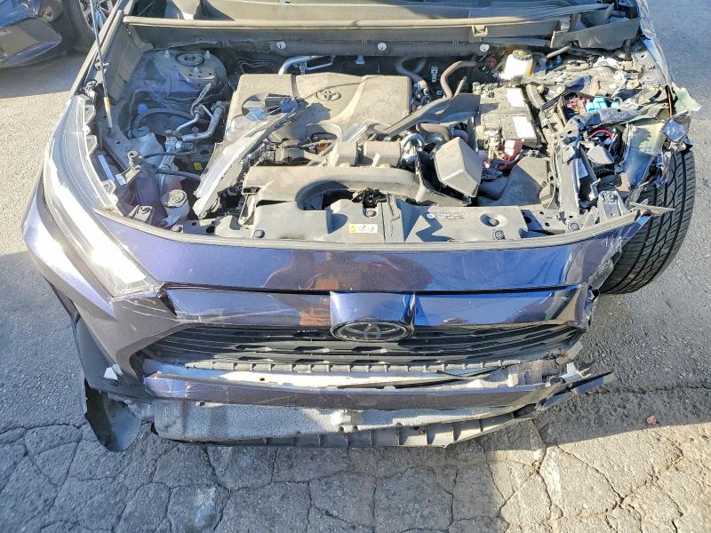 Photo 11 from auction – 2024 TOYOTA RAV4 XLE with VIN 2T3W1RFV8RW320707