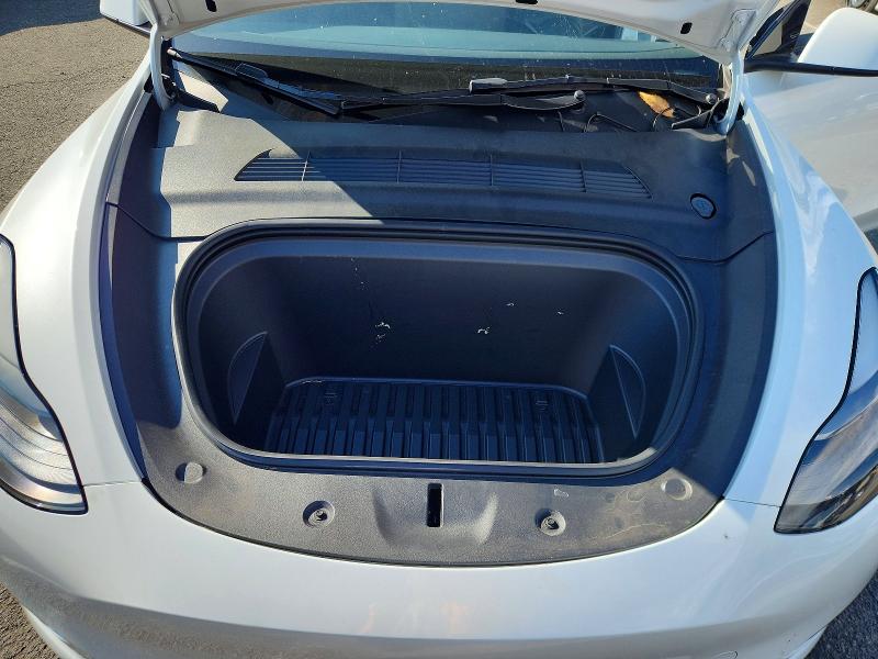 Photo 11 from auction – 2023 TESLA MODEL Y with VIN 7SAYGDEE2PF827619