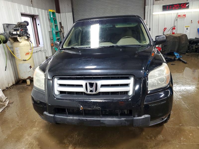 Photo 5 from auction – 2007 HONDA PILOT LX with VIN 5FNYF18197B018951