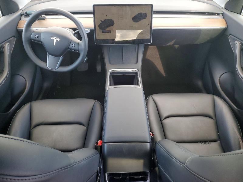 Photo 8 from auction – 2022 TESLA MODEL Y with VIN 7SAYGDEE7NF512120