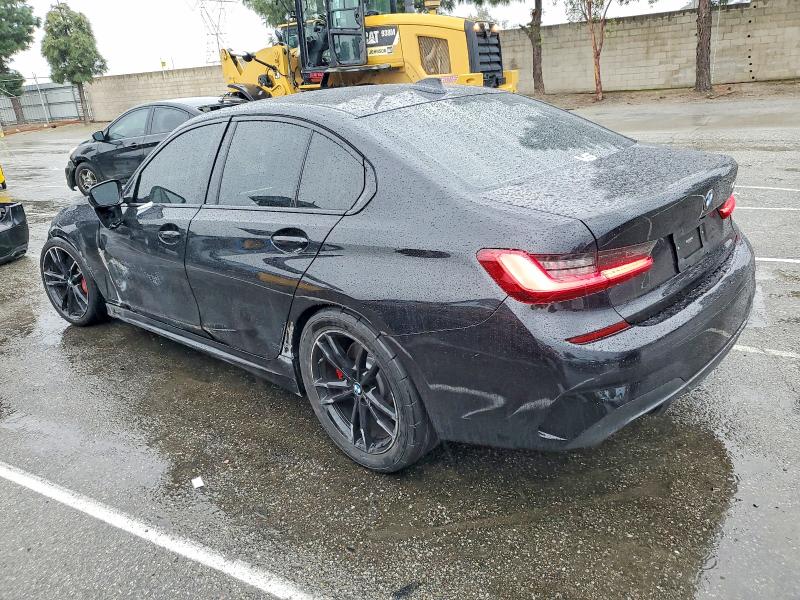 Photo 2 from auction – 2021 BMW M340I with VIN 3MW5U7J00M8B85337