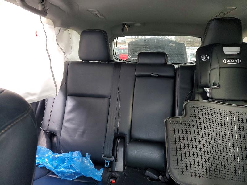 صورة رقم 10 من المزاد - 2016 TOYOTA HIGHLANDER مع VIN 5TDJKRFH6GS291434