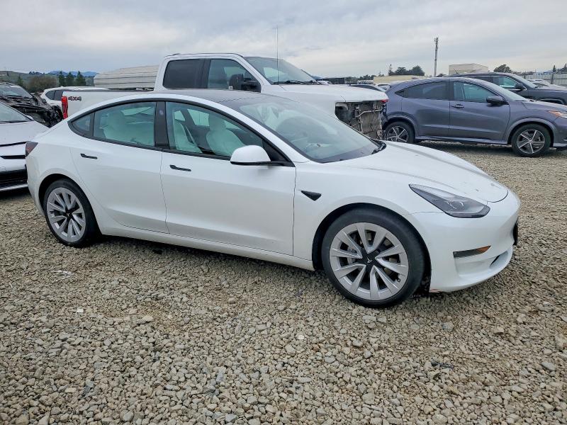 Photo 4 from auction – 2021 TESLA MODEL 3 with VIN 5YJ3E1EB6MF999617
