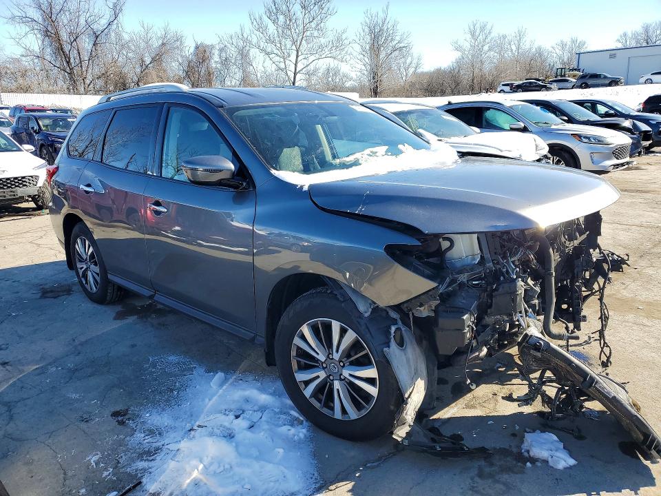 Photo 4 from auction – 2018 NISSAN PATHFINDER with VIN 5N1DR2MM4JC664586
