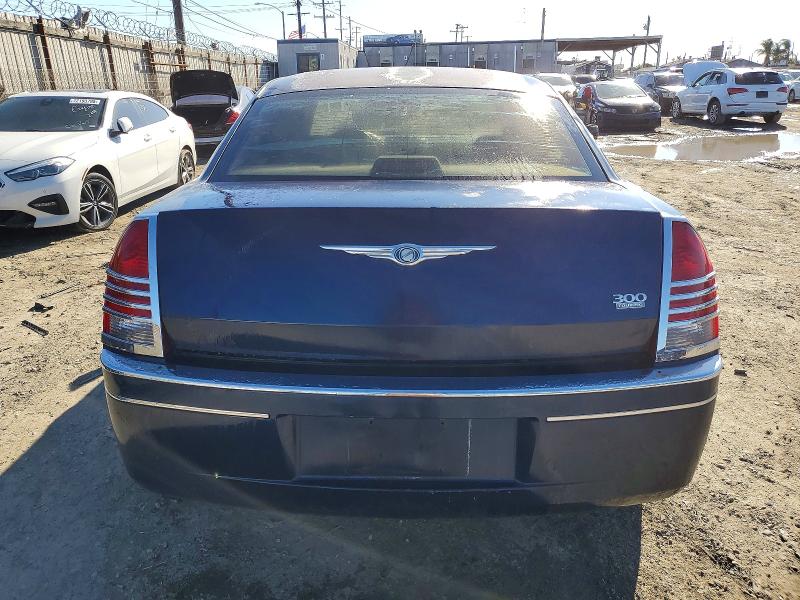 Photo 6 from auction – 2005 CHRYSLER 300 TOURIN with VIN 2C3JA53G05H167991