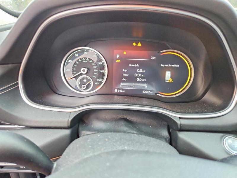 Photo 9 from auction – 2022 GENESIS GV80 BASE with VIN KMUHCESC6NU076334