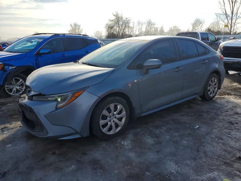 TOYOTA COROLLA LE 2022 with VIN 5YFBPMBE3NP315389 - Photo from auction