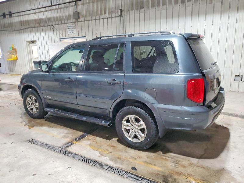 Photo 2 from auction – 2005 HONDA PILOT EX with VIN 5FNYF18465B015190
