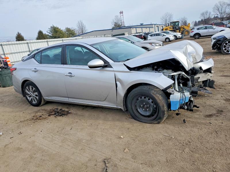 Photo 4 from auction – 2020 NISSAN ALTIMA with VIN 1N4BL4BV3LC278254