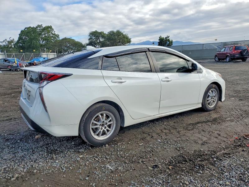 Photo 3 from auction – 2017 TOYOTA PRIUS with VIN JTDKARFU1H3035046