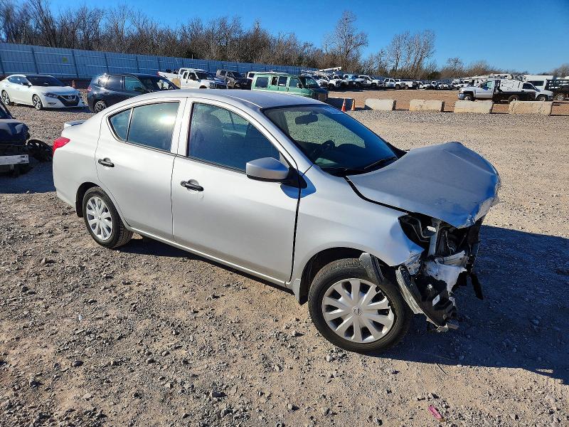 Photo 4 from auction – 2016 NISSAN VERSA S with VIN 3N1CN7AP1GL817481
