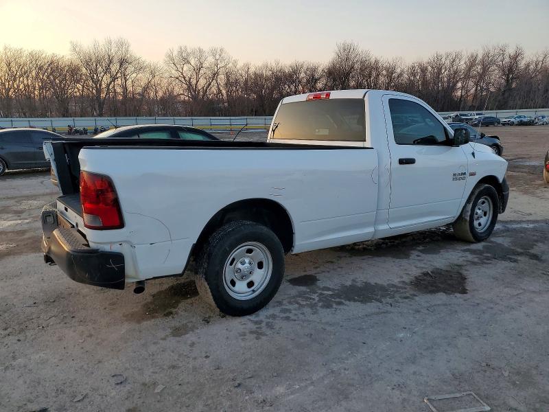 Foto 3 de la subasta – 2014 RAM 1500 con VIN 3C6JR6DT2EG167469