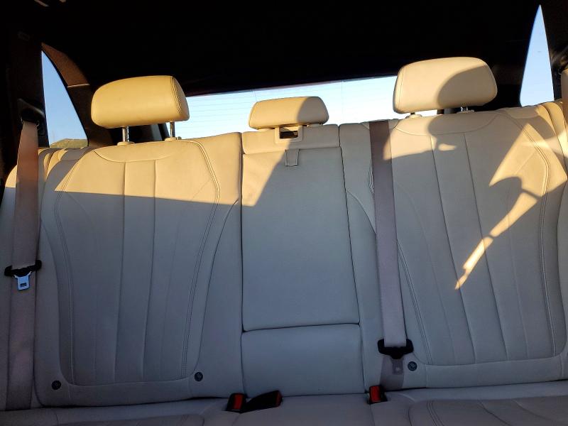 Photo 10 from auction – 2016 BMW X5 XDR40E with VIN 5UXKT0C52G0S75286