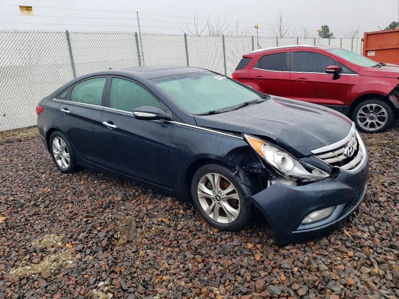 Photo 4 from auction – 2011 HYUNDAI SONATA with VIN 5NPEC4AC8BH020273