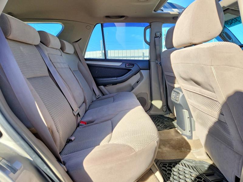 Photo 11 from auction – 2004 TOYOTA 4RUNNER SR with VIN JTEBU14R040048062