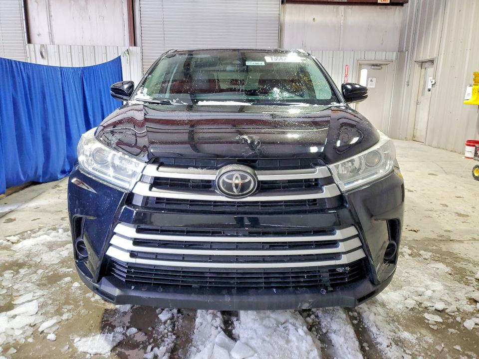 Zdjęcie 5 z aukcji – 2017 TOYOTA HIGHLANDER z VIN 5TDZARFH4HS025949