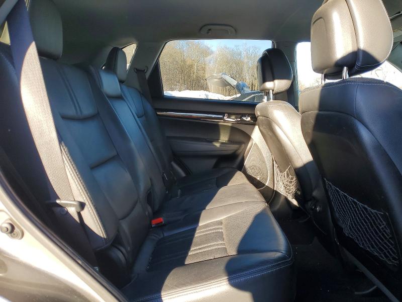 Photo 11 from auction – 2012 KIA SORENTO SX with VIN 5XYKWDA21CG259254