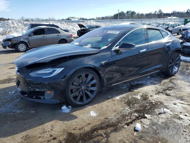 TESLA MODEL S 2016 with VIN 5YJSA1E23GF168362 - Photo from auction