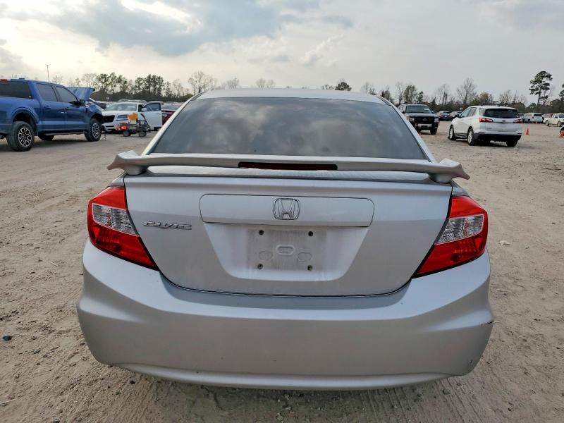 Photo 6 from auction – 2012 HONDA CIVIC LX with VIN 19XFB2F53CE320525