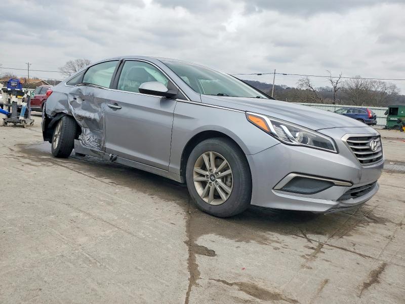 Photo 4 from auction – 2017 HYUNDAI SONATA with VIN 5NPE24AF5HH489908