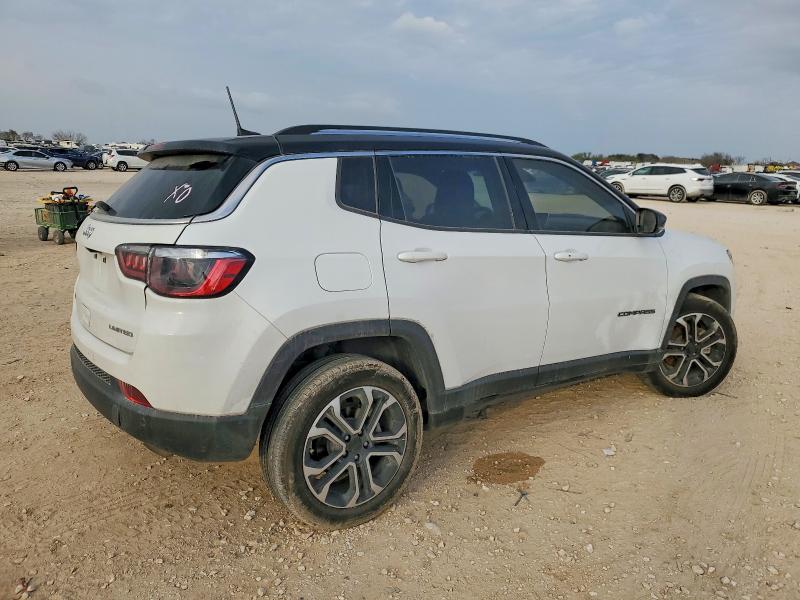 Photo 3 from auction – 2022 JEEP COMPASS with VIN 3C4NJDCB5NT145360