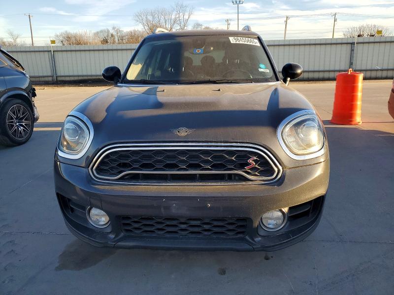 Photo 5 from auction – 2019 MINI COOPER S C with VIN WMZYT3C54K3E95861