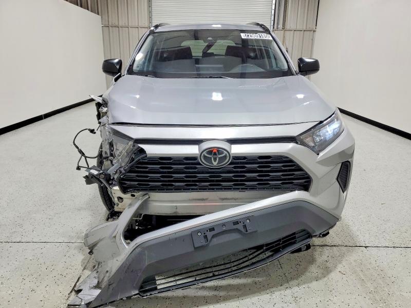 Photo 5 from auction – 2020 TOYOTA RAV4 LE with VIN 2T3F1RFV9LW103660