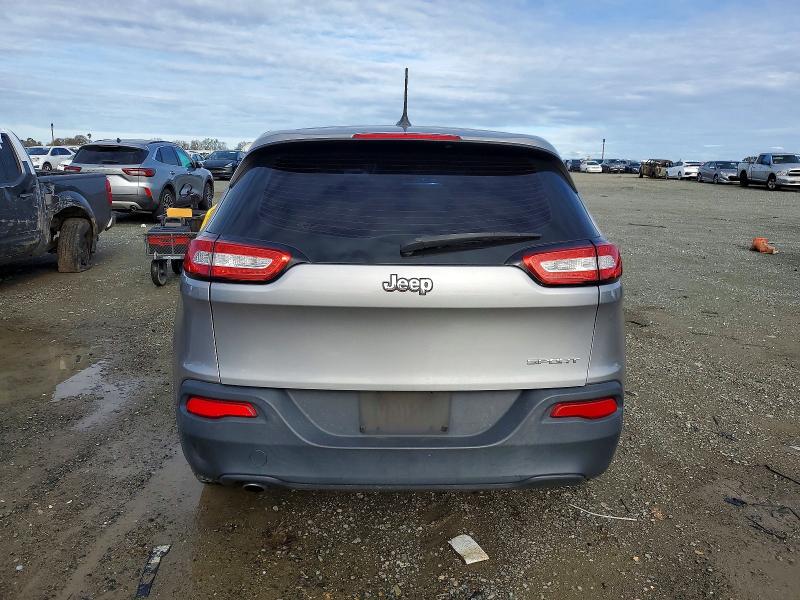 Photo 6 from auction – 2017 JEEP CHEROKEE with VIN 1C4PJLAB3HW560245