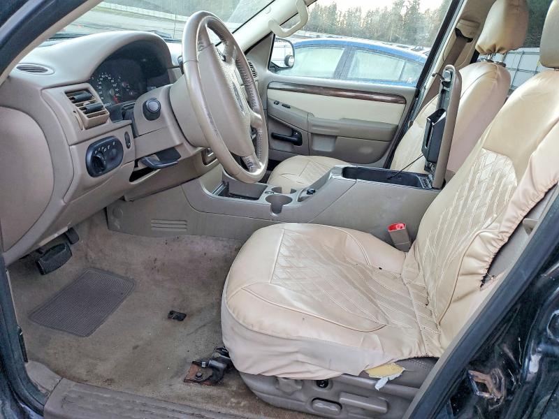 Photo 7 from auction – 2004 FORD EXPLORER E with VIN 1FMDU74W84ZA48887