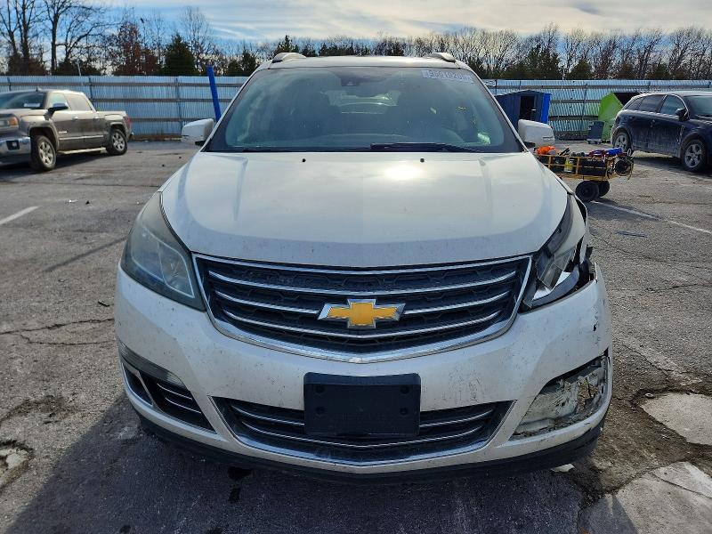 Photo 5 from auction – 2015 CHEVROLET TRAVERSE L with VIN 1GNKRJKD6FJ155411