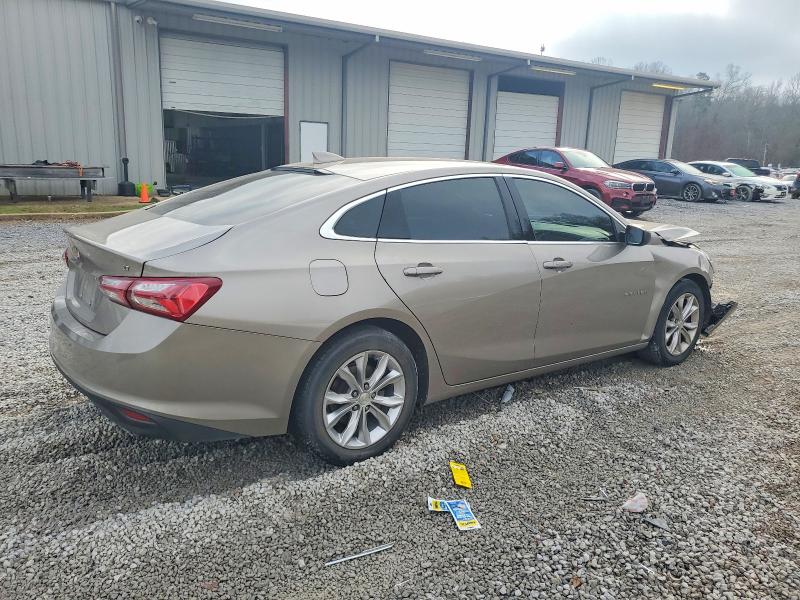 Photo 3 from auction – 2022 CHEVROLET MALIBU with VIN 1G1ZD5ST3NF138029