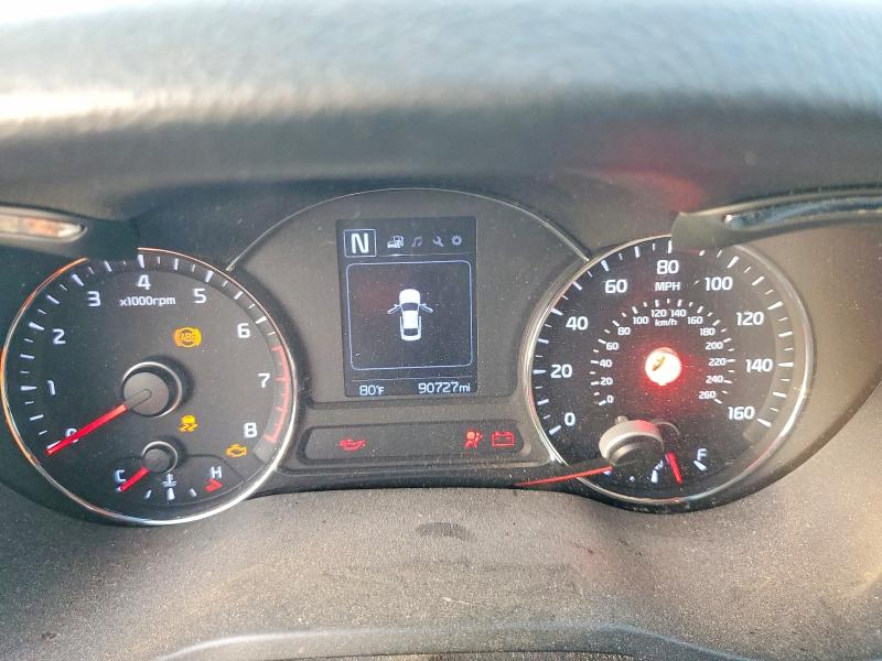 Photo 9 from auction – 2018 KIA FORTE LX with VIN 3KPFL4A75JE243039