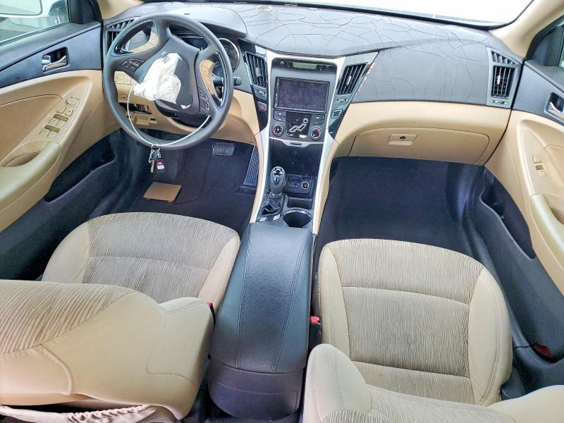 Photo 8 from auction – 2012 HYUNDAI SONATA with VIN 5NPEB4AC3CH449647