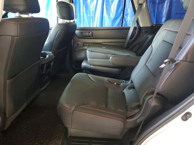 Photo 11 from auction – 2023 TOYOTA SEQUOIA SR with VIN 7SVAAABA2PX009982