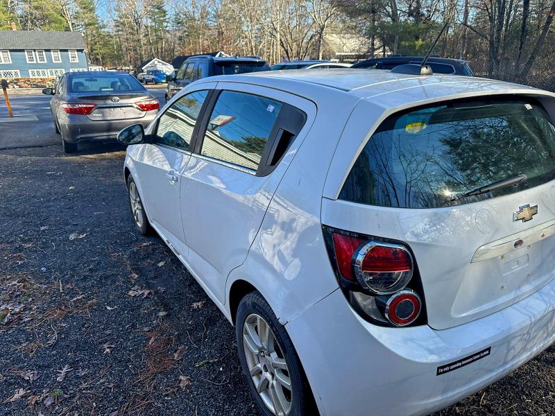 Photo 3 from auction – 2015 CHEVROLET SONIC LT with VIN 1G1JC6SH2F4126968