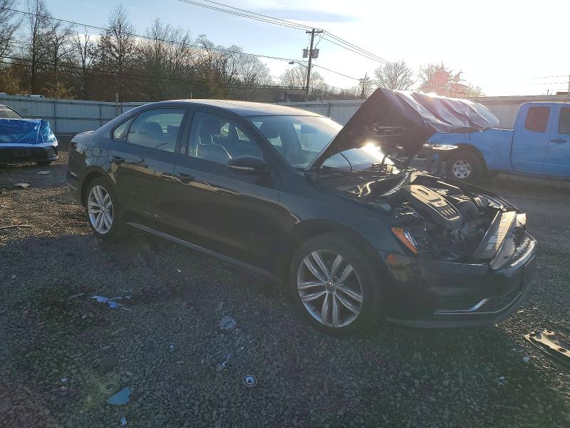Photo 4 from auction – 2019 VOLKSWAGEN PASSAT with VIN 1VWLA7A33KC013058