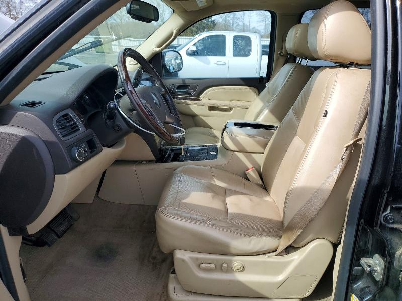 Photo 7 from auction – 2010 GMC YUKON XL with VIN 1GKUKMEF3AR163422