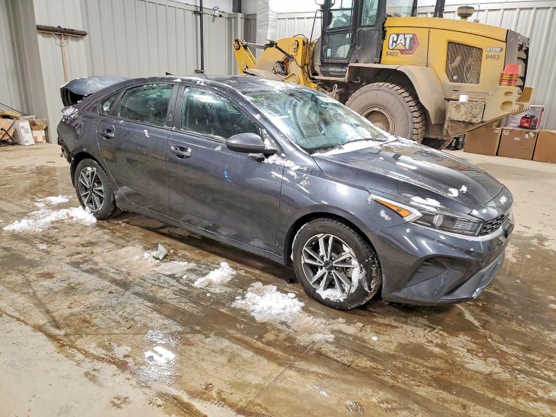 Photo 4 from auction – 2023 KIA FORTE LX with VIN 3KPF24AD9PE628864